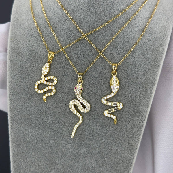 Serena Snake Pendant Necklace – 18K Gold-Plated, Waterproof & Hypoallergenic
