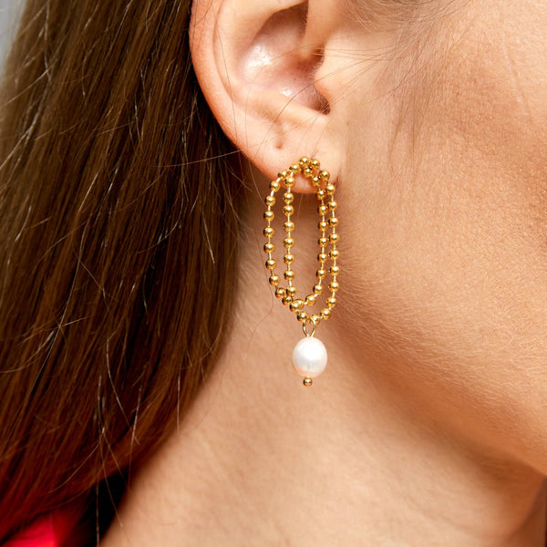 Elara Pearl Drop Earrings – 18K Gold Plated Stainless Steel